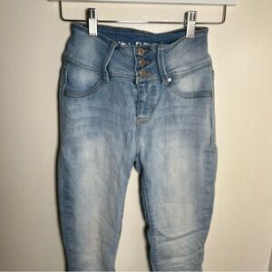Wallflower High Rise Jeans Light Wash